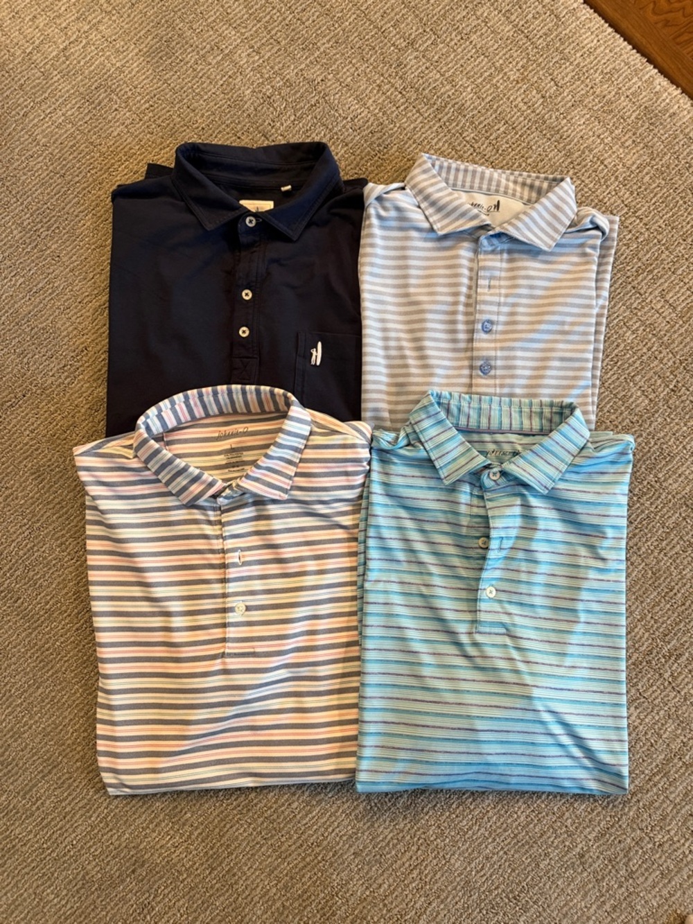 LOT of 4 Men’s Large JOHNNIE-O polos
